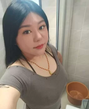 活好价格低，丰满少妇雪儿