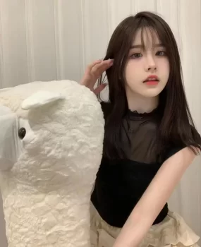 佛山小巧玲珑妹子