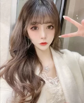 清纯小妹B紧水多玩着舒服